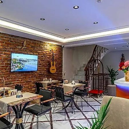 Hotel Peraluna Premium