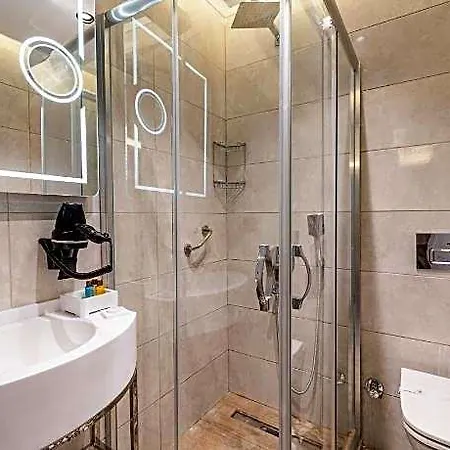 Hotel Peraluna Premium 4*